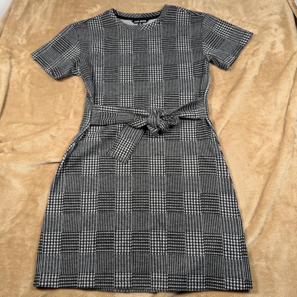 Steve Madden Black White Gray Plaid Houndstooth Belted Mini Dress Small
